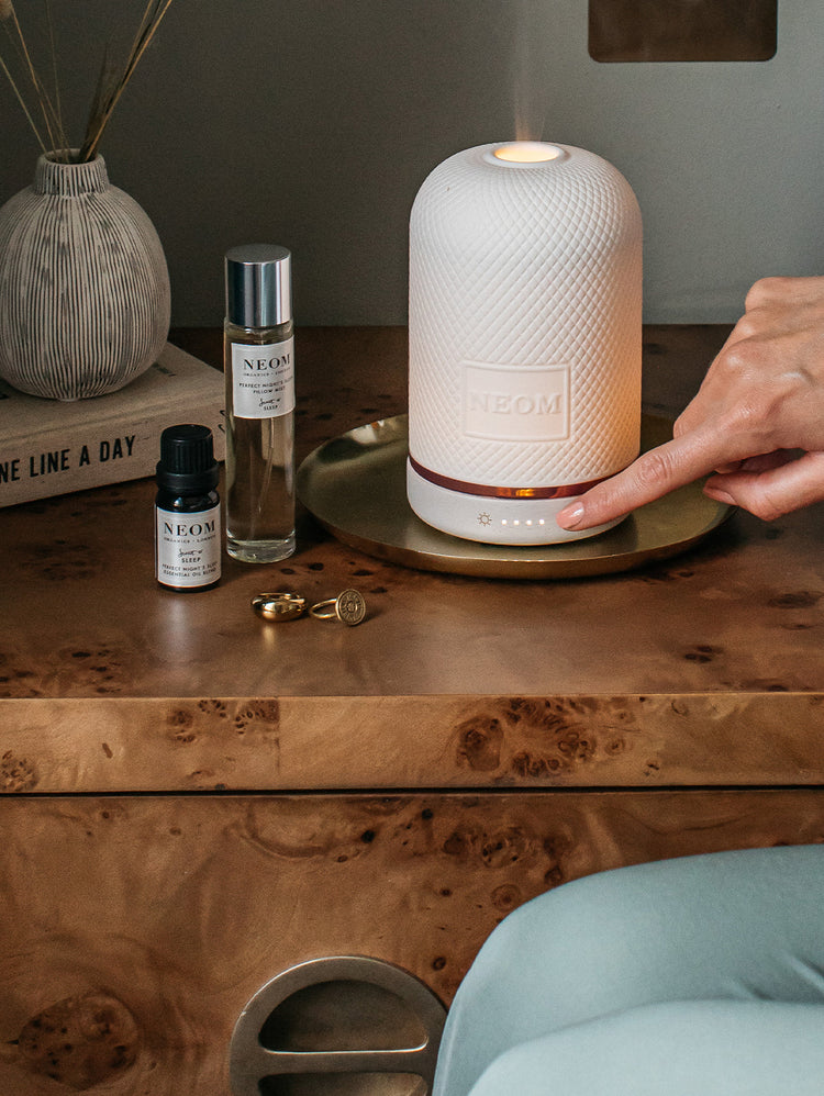 Wellbeing Pod Mini Electric Diffuser – NEOM Wellbeing UK